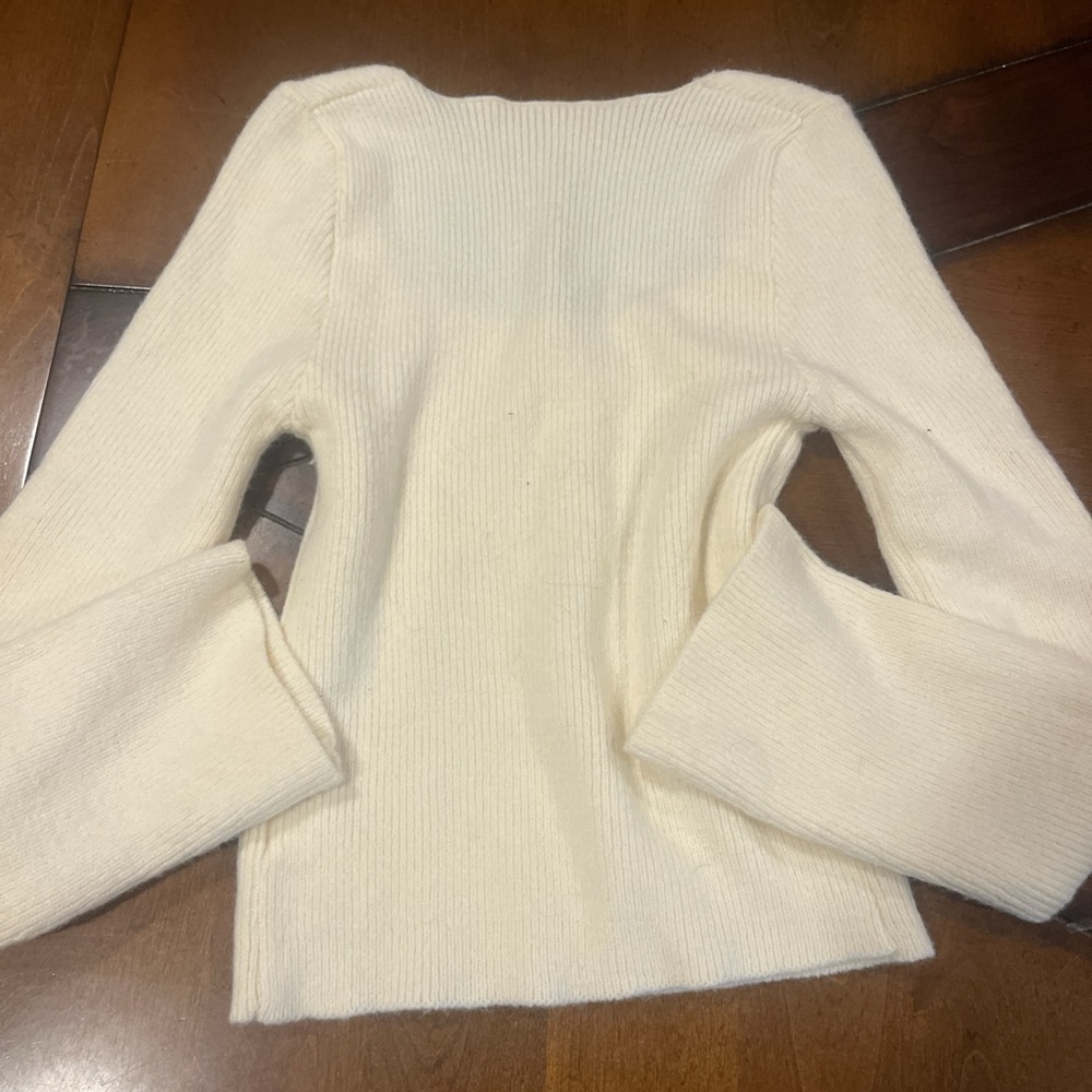 SHEIN Cream Ribbed Knit Top - Picture 4 of 4